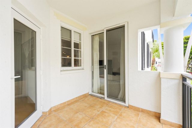 3145 NE 184th Street 5205, Aventura, FL 33160