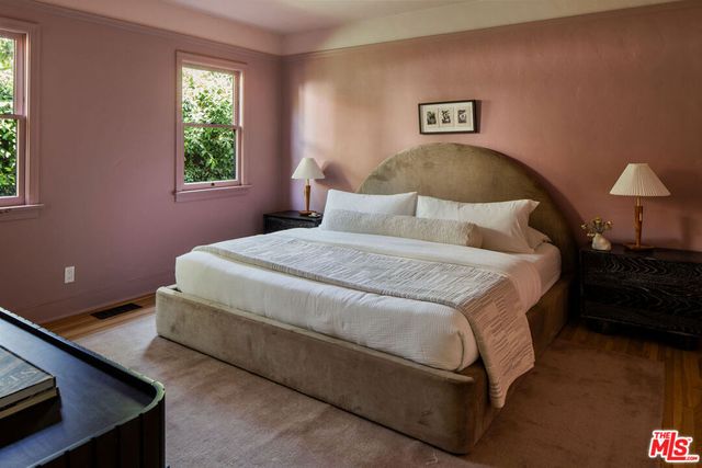 2420 Catherine Road, Altadena, CA 91001