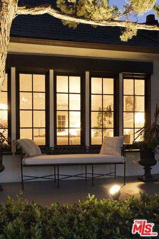2420 Catherine Road, Altadena, CA 91001