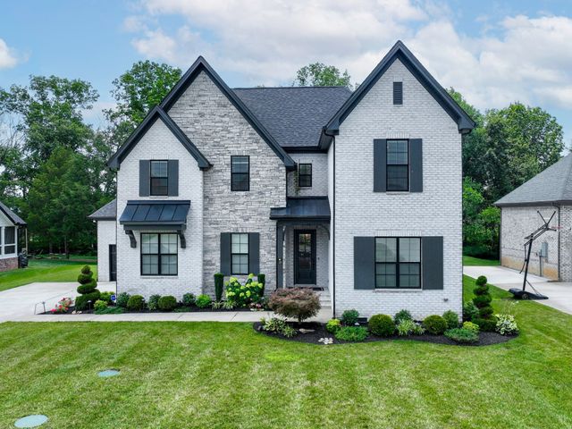 7023 Springwater St, Smyrna, TN 37167