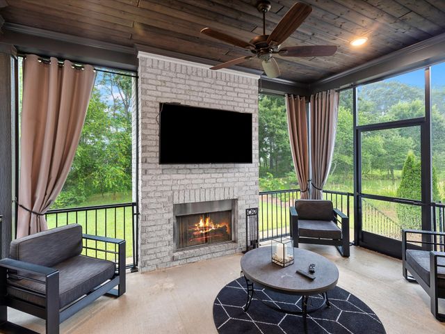 7023 Springwater St, Smyrna, TN 37167