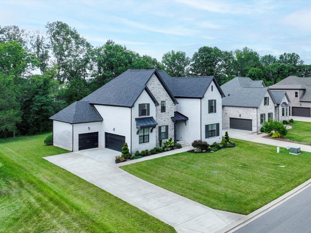 7023 Springwater St, Smyrna, TN 37167