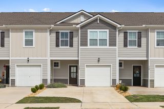 724 Big Bend Ct, White House, TN 37188