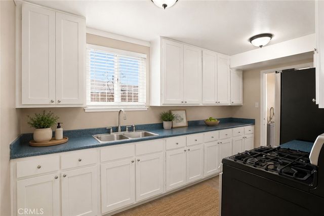 650 E Mountain View, Barstow, CA 92311