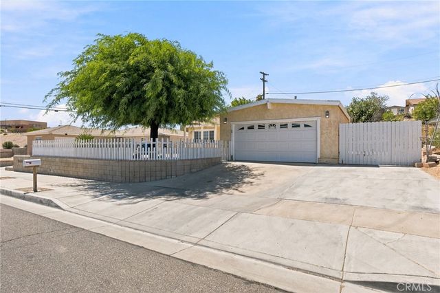 650 E Mountain View, Barstow, CA 92311