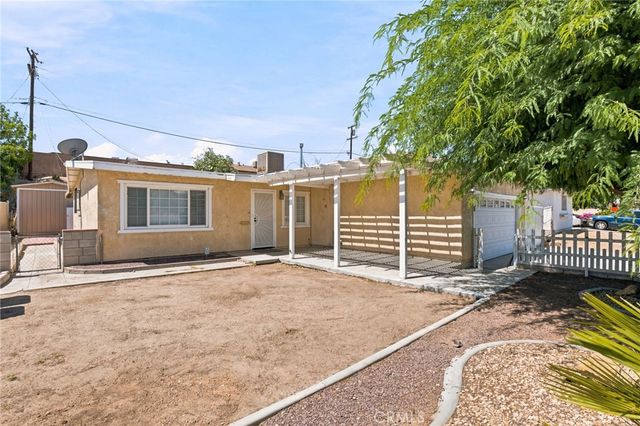 650 E Mountain View, Barstow, CA 92311