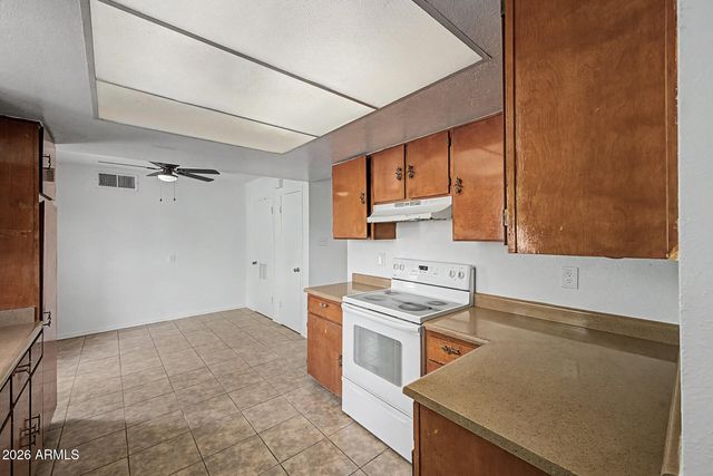 4720 W MONTEROSA Street, Phoenix, AZ 85031