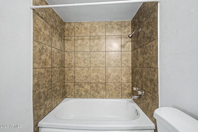 4720 W MONTEROSA Street, Phoenix, AZ 85031