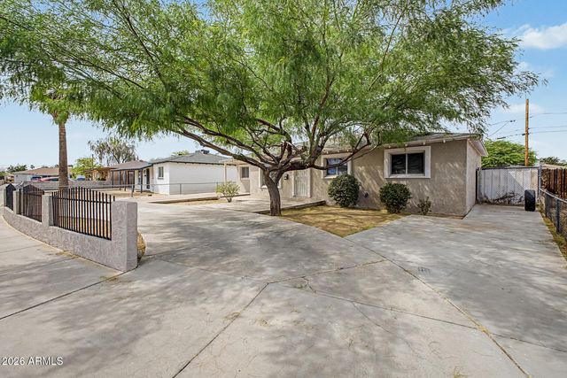 4720 W MONTEROSA Street, Phoenix, AZ 85031
