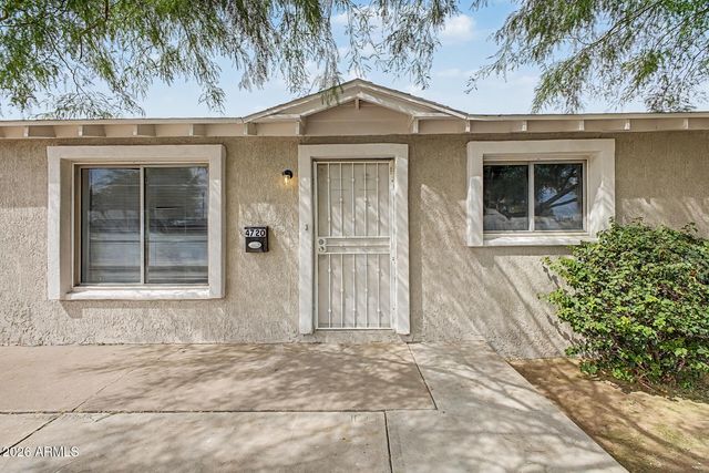 4720 W MONTEROSA Street, Phoenix, AZ 85031
