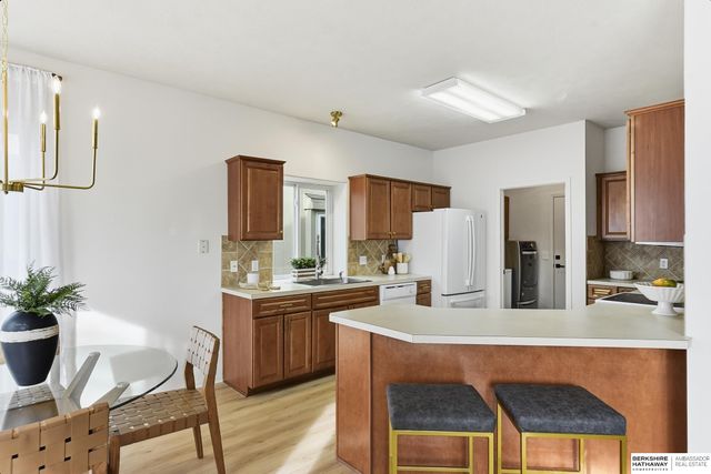 15127 Tibbles Street, Omaha, NE 68116