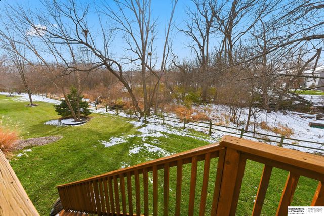 15127 Tibbles Street, Omaha, NE 68116