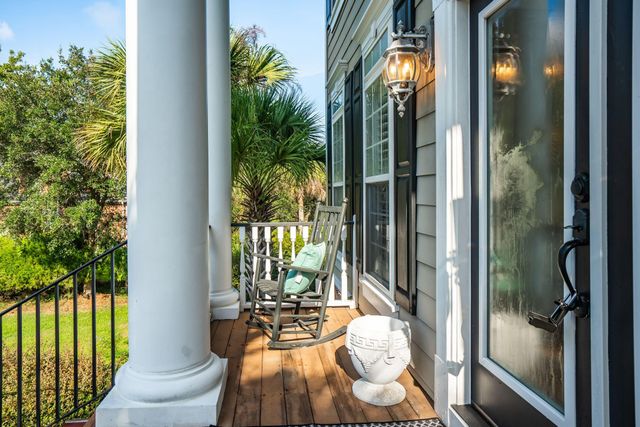 2384 Darts Cove Way, Mount Pleasant, SC 29466