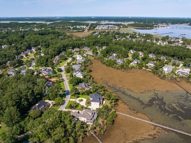 2384 Darts Cove Way, Mount Pleasant, SC 29466