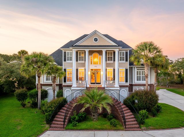 2384 Darts Cove Way, Mount Pleasant, SC 29466