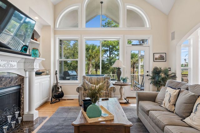 2384 Darts Cove Way, Mount Pleasant, SC 29466