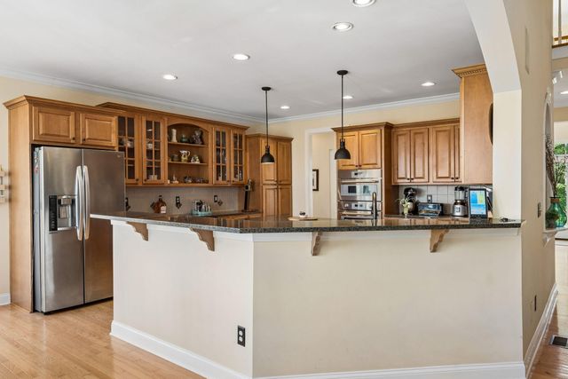 2384 Darts Cove Way, Mount Pleasant, SC 29466