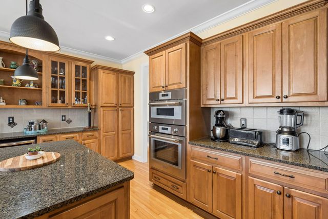 2384 Darts Cove Way, Mount Pleasant, SC 29466