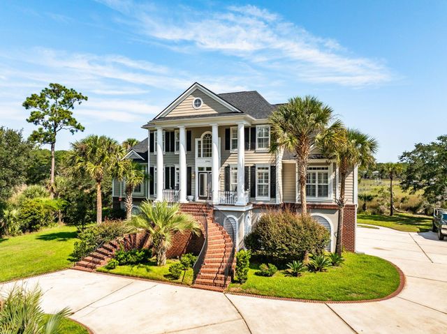 2384 Darts Cove Way, Mount Pleasant, SC 29466