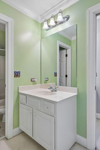 2384 Darts Cove Way, Mount Pleasant, SC 29466
