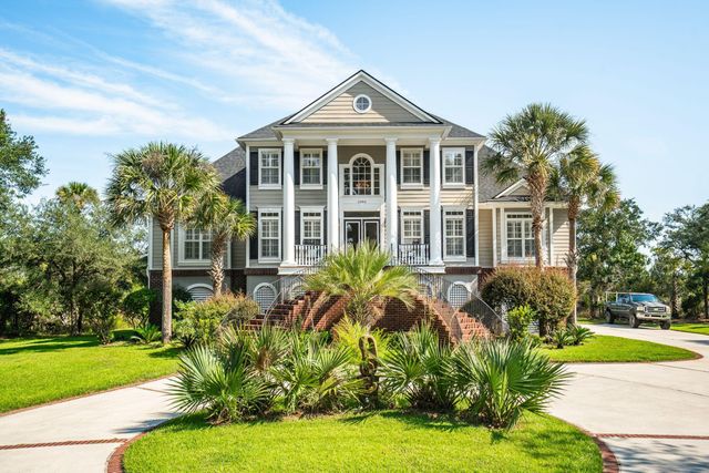 2384 Darts Cove Way, Mount Pleasant, SC 29466