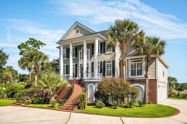 2384 Darts Cove Way, Mount Pleasant, SC 29466