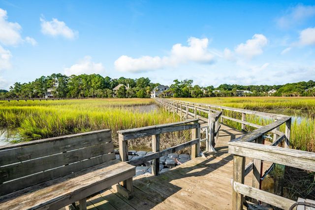 2384 Darts Cove Way, Mount Pleasant, SC 29466