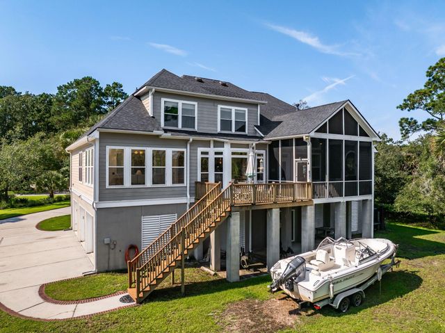 2384 Darts Cove Way, Mount Pleasant, SC 29466