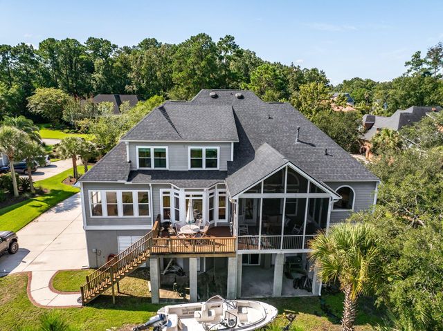2384 Darts Cove Way, Mount Pleasant, SC 29466