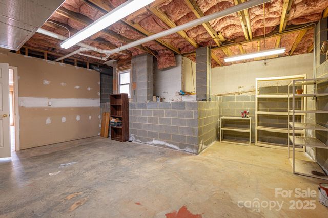 2541 Grandview Circle SW, Lenoir, NC 28645