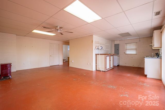 2541 Grandview Circle SW, Lenoir, NC 28645