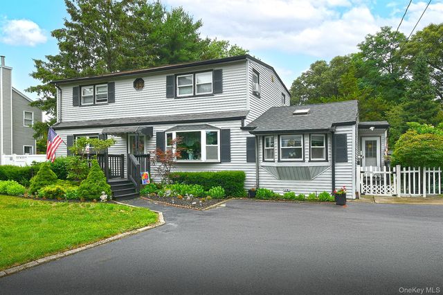 11 Bonnybill Drive, Centereach, NY 11720