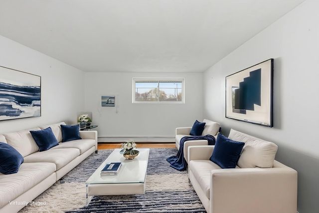 1000 Governors Dr 4, Winthrop, MA 02152