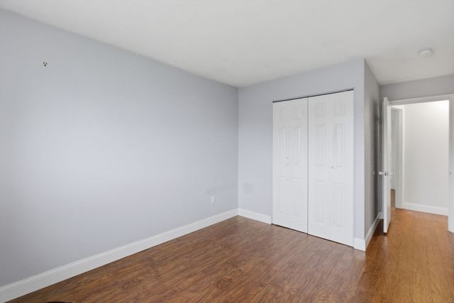 1000 Governors Dr 4, Winthrop, MA 02152