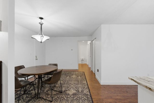1000 Governors Dr 4, Winthrop, MA 02152