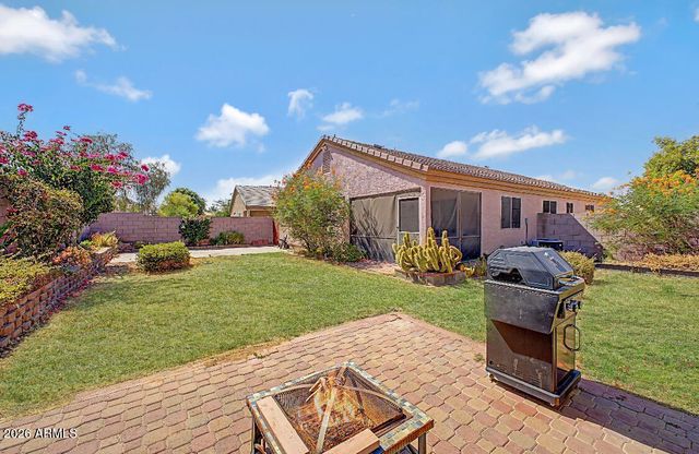 2409 W ALLENS PEAK Drive, San Tan Valley, AZ 85144