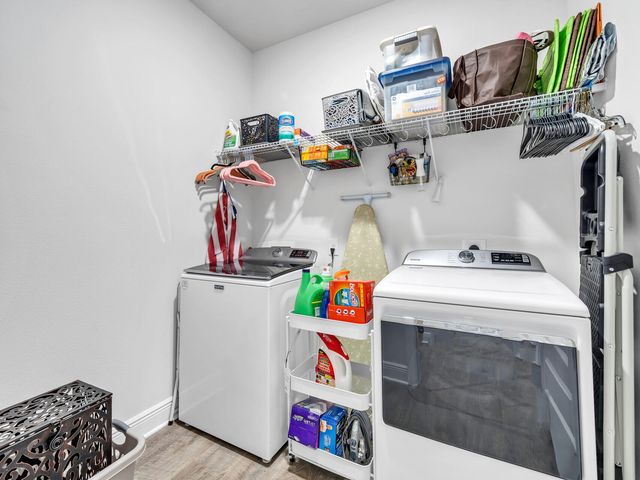 131 W Oak Trees Lane, Freeport, FL 32439