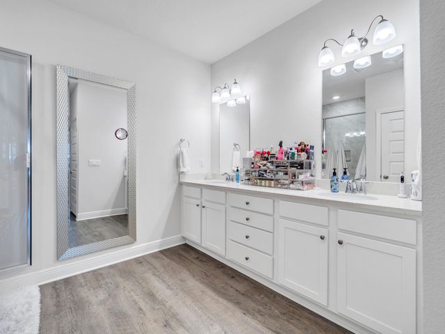 131 W Oak Trees Lane, Freeport, FL 32439