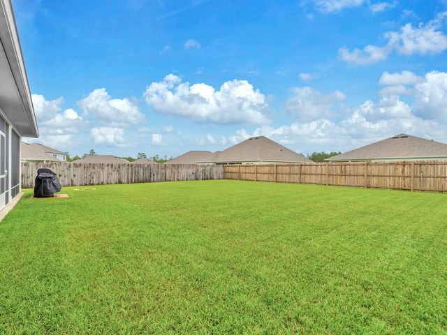 131 W Oak Trees Lane, Freeport, FL 32439
