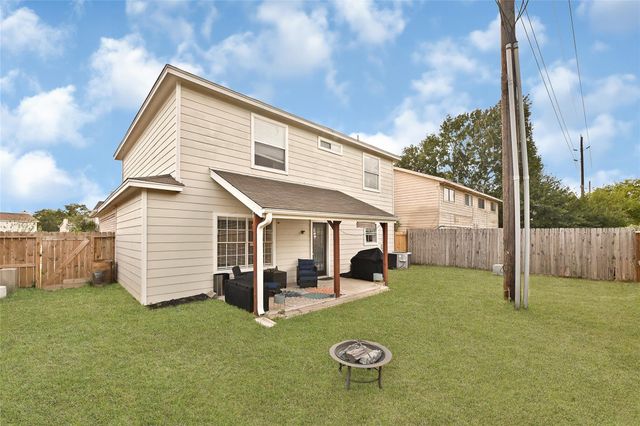 10100 Spring Place Drive, Houston, TX 77070