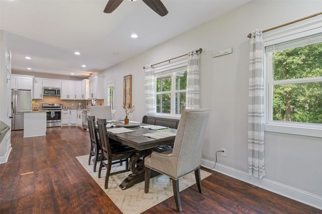 2341 Oak Leaf Trail, Cleburne, TX 76031