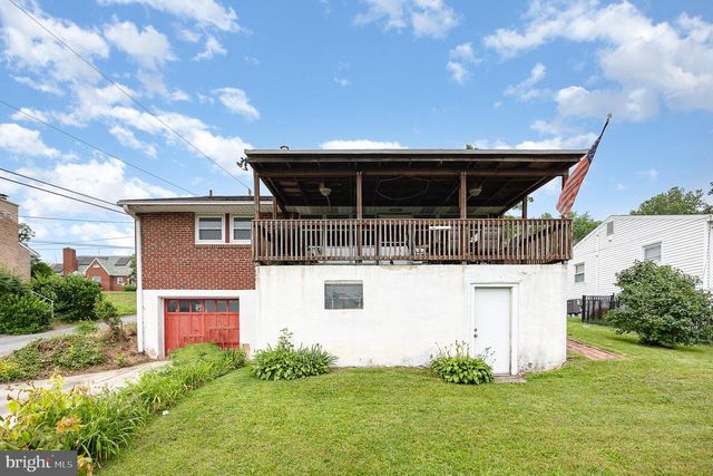 3011 GREENWOOD ST, Harrisburg, PA 17111