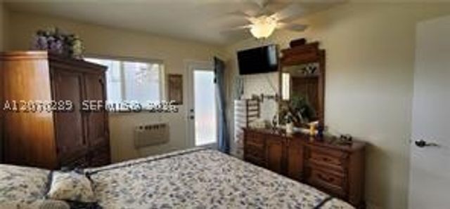1000 SW 11th Ave 10E, Hallandale Beach, FL 33009