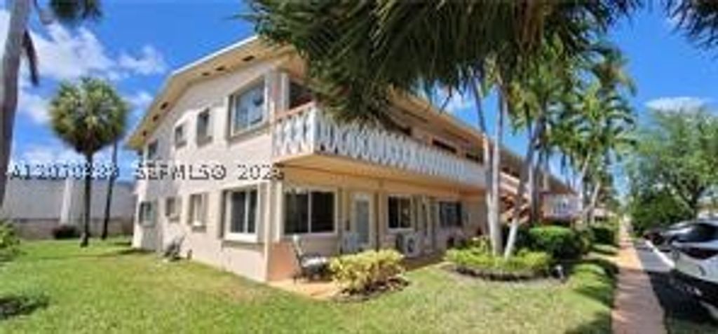 1000 SW 11th Ave 10E, Hallandale Beach, FL 33009