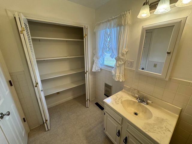 205 Highridge Drive, Flemingsburg, KY 41041