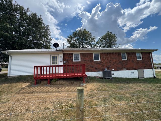 205 Highridge Drive, Flemingsburg, KY 41041