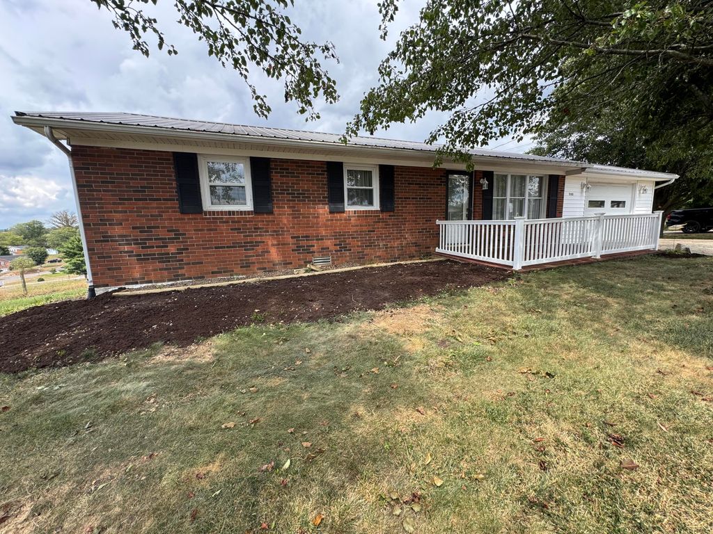 205 Highridge Drive, Flemingsburg, KY 41041