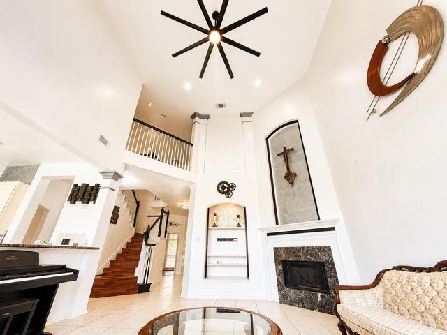 5507 Cranston Court, Sugar Land, TX 77479