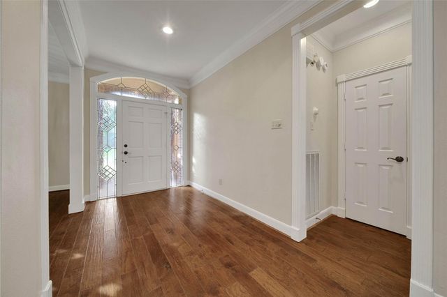5814 Woodland Creek Drive, Kingwood, TX 77345