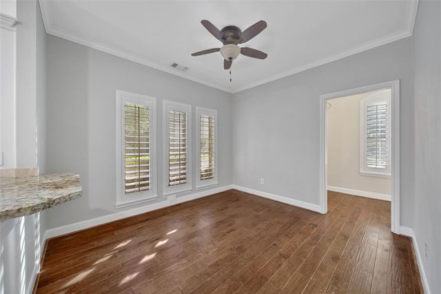 5814 Woodland Creek Drive, Kingwood, TX 77345